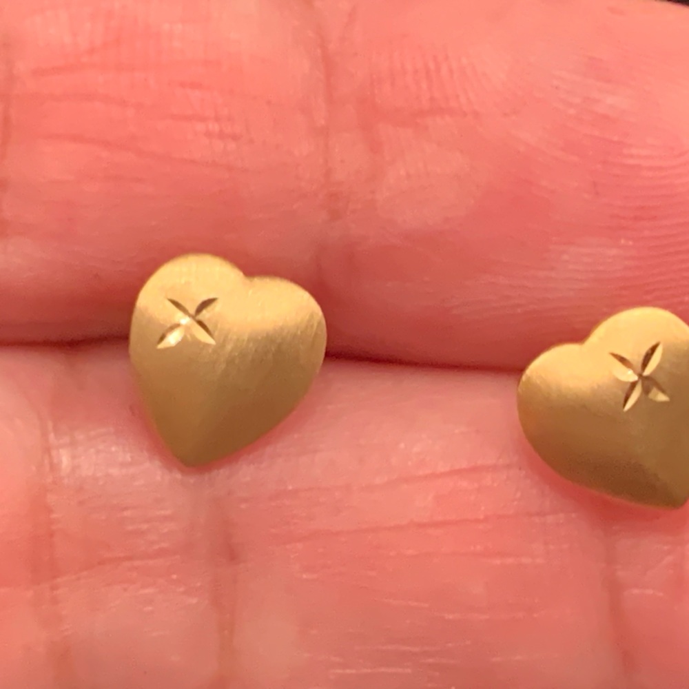 14k Solid Gold Stud - image 1